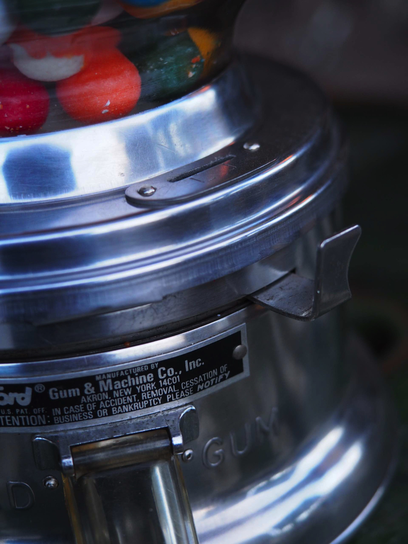 Distributeur à bonbon Ford Ball Gum 1950 hard candy – Image 10