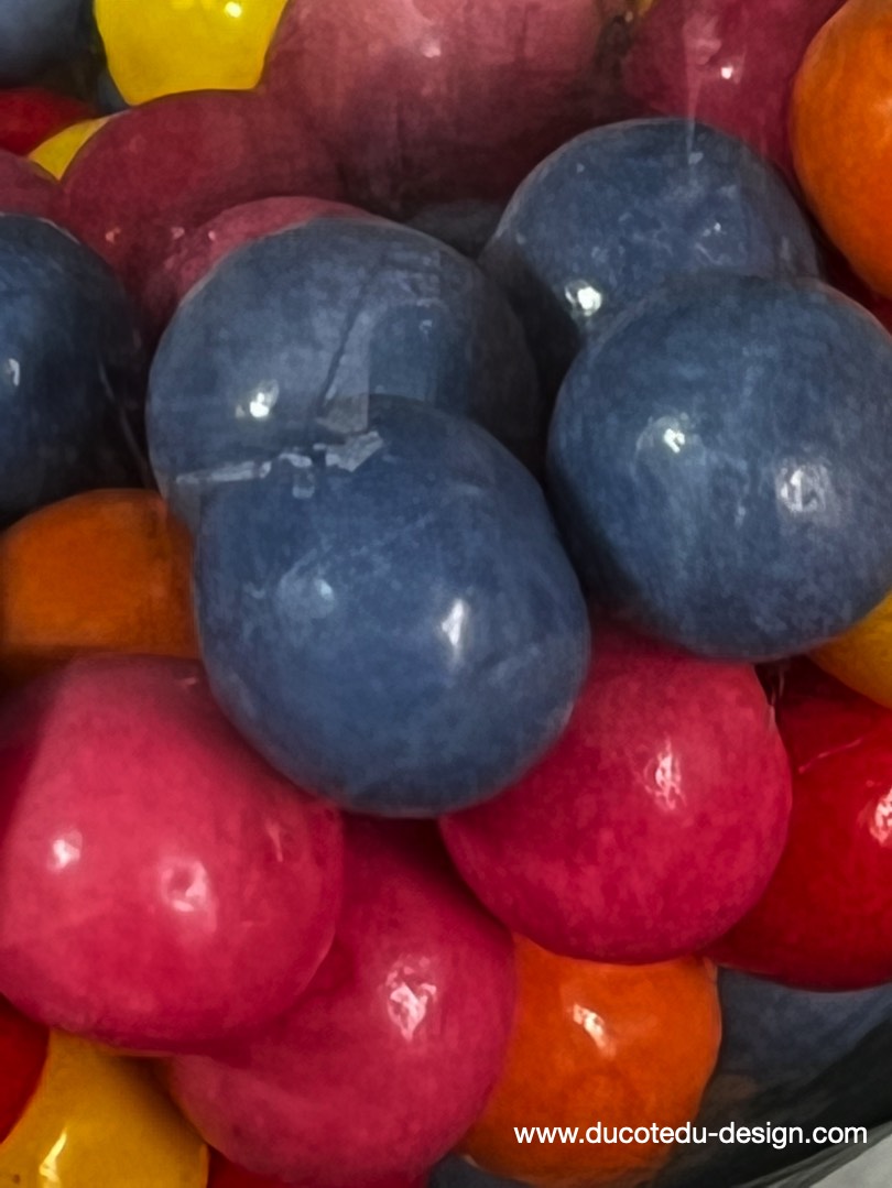 Distributeur à bonbon Ford Ball Gum 1950 – Image 9