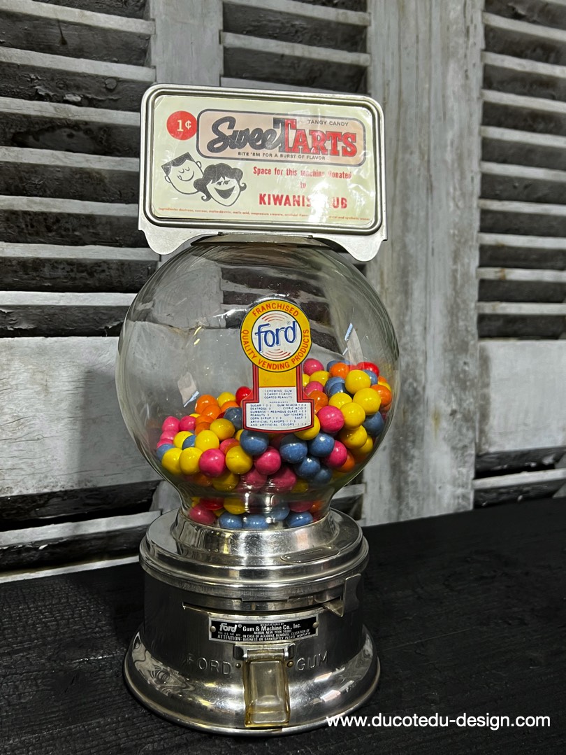 Distributeur à bonbon Ford Ball Gum 1950 – Image 2