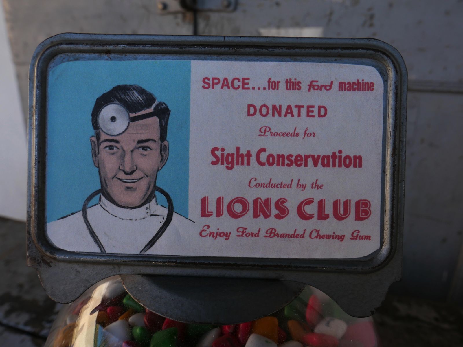 Distributeur à bonbon Ford Ball Gum 1950 hard candy – Image 5