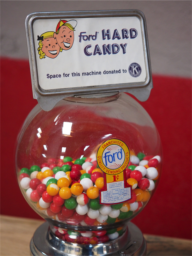 Distributeur à bonbon Ford Ball Gum 1950 Jaycees – Image 3