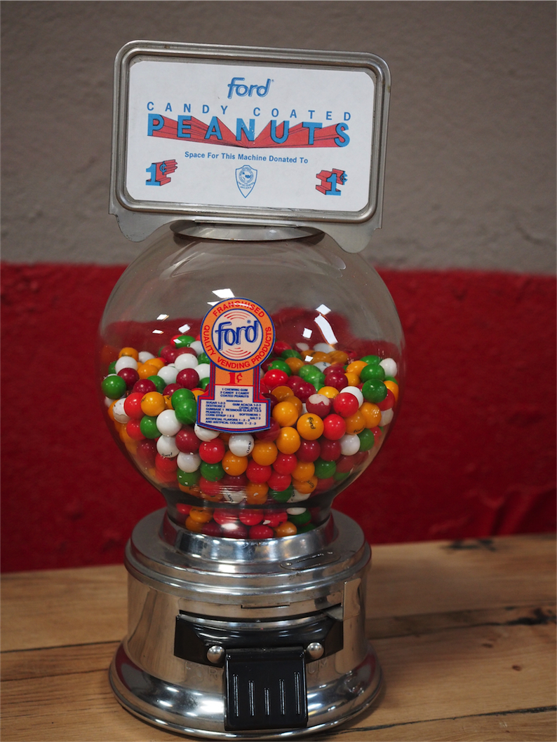 Distributeur à bonbon Ford Ball Gum 1950 Jaycees – Image 8