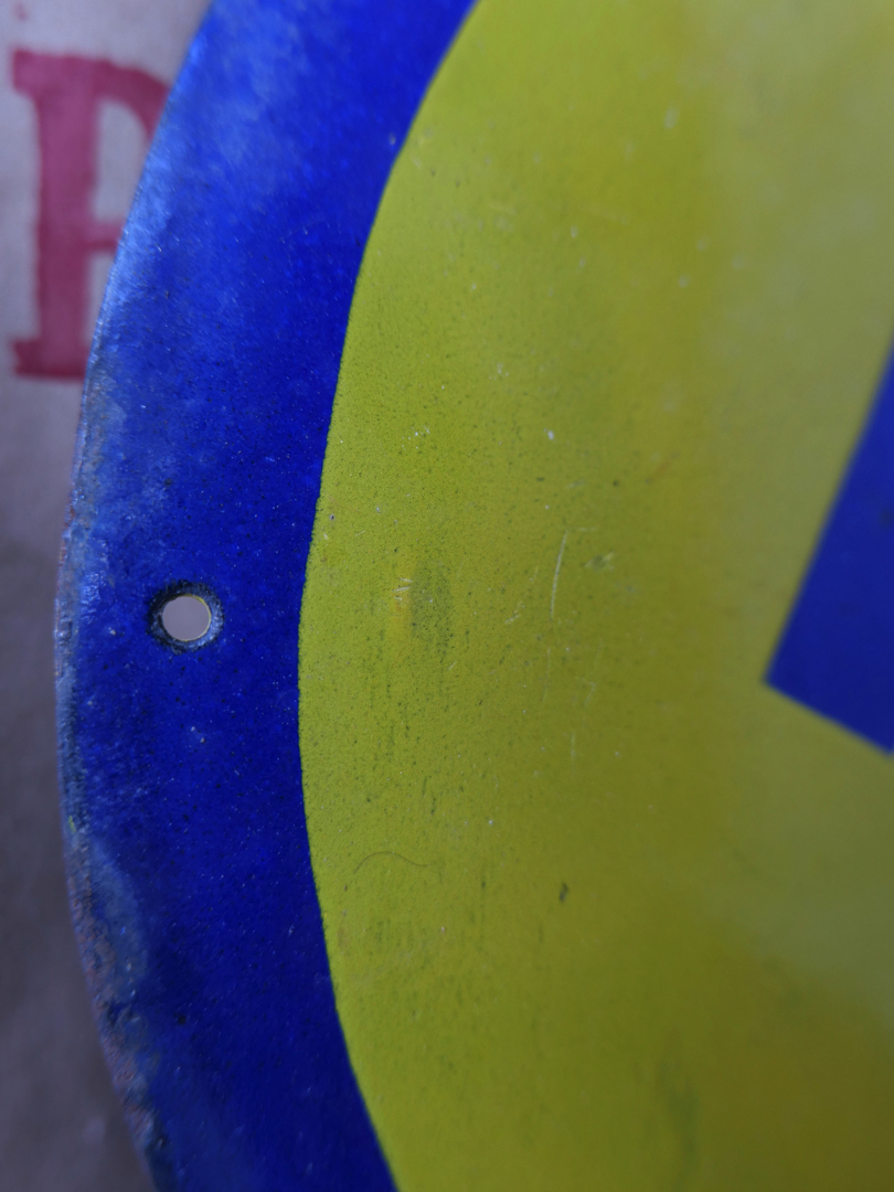 Plaque emaillee signalitique usine russe jaune scaphandre – Image 3