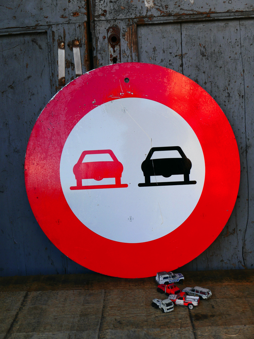 ancien panneau de signalisation Suisse depassement – Image 2