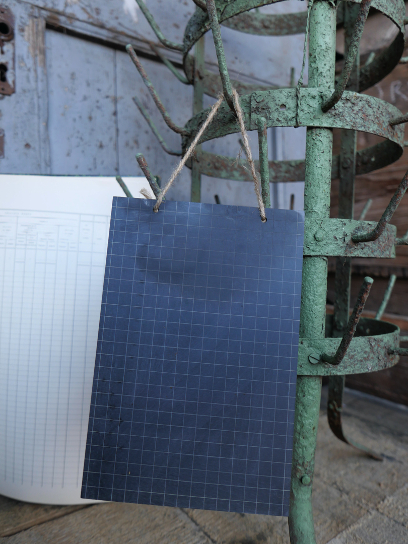 lot de 3 anciennes ardoises à suspendre – Image 3