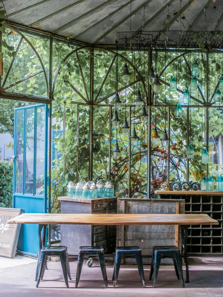 table industrielle plateau chene massif pietement fonte New York – Image 17