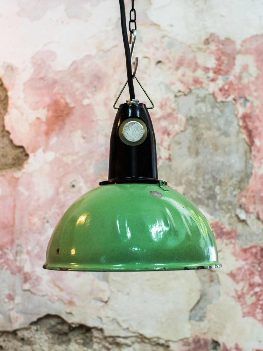 abat jour emaillee vert backelite origine Union Soviet – Image 11