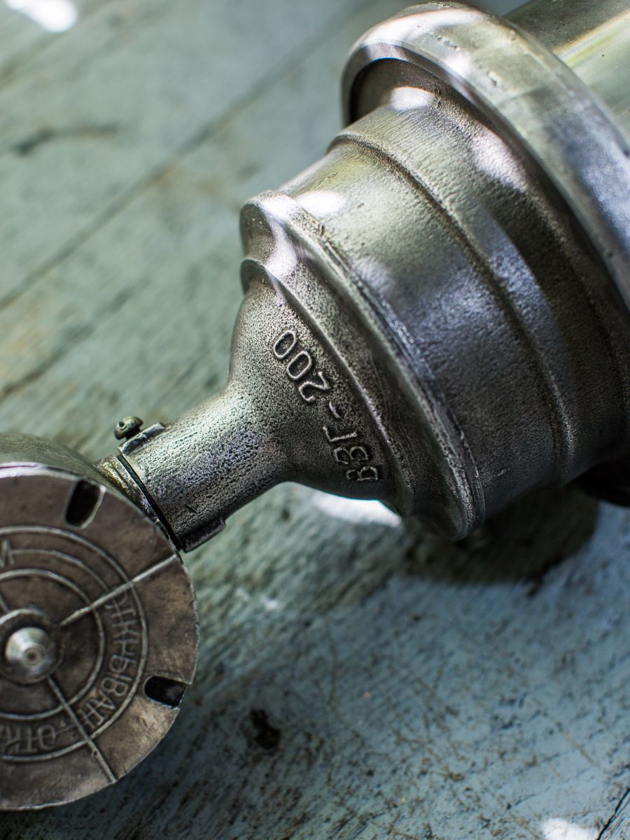 suspension metal et verre grande lampe ancienne industrielle – Image 10