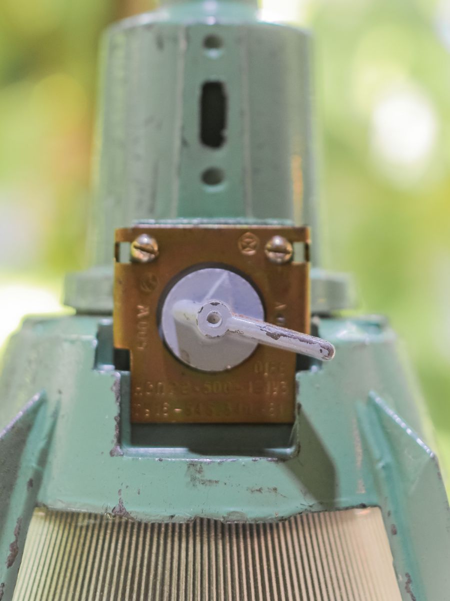 abat jour emaillee vert lampe industrielle holophane – Image 6