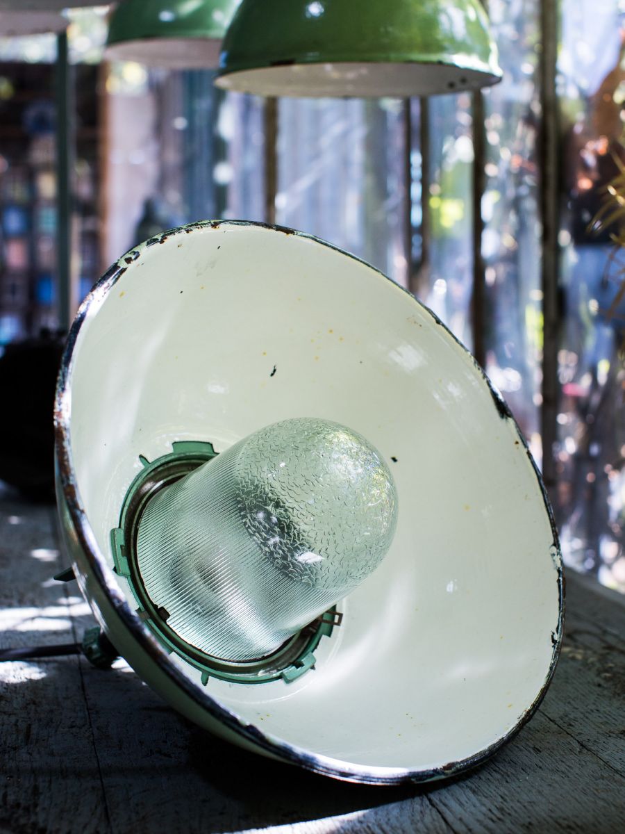 abat jour emaillee vert lampe industrielle globe verre – Image 10