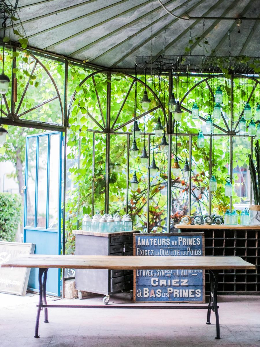 table industrielle plateau chene massif pietement fonte New York – Image 10