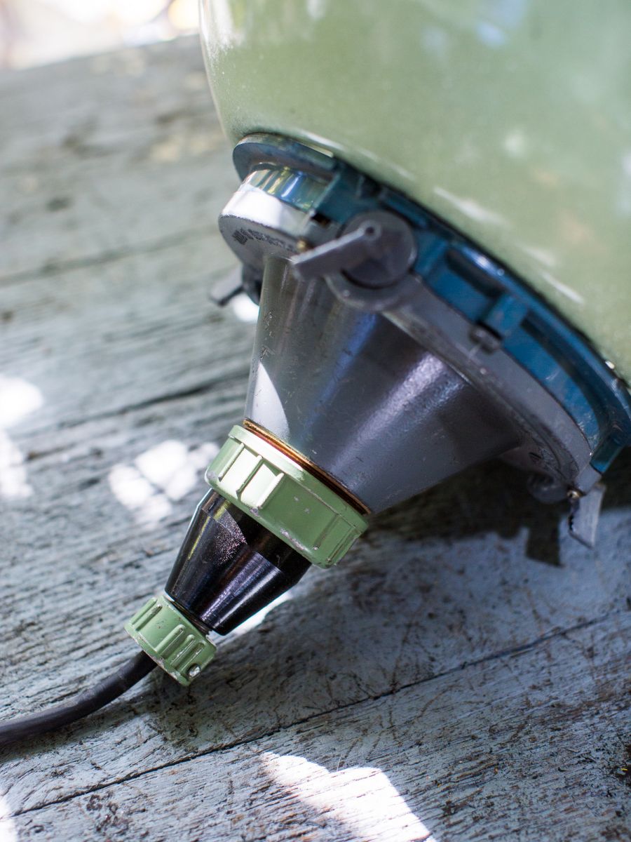 abat jour emaillee vert lampe industrielle globe verre – Image 6