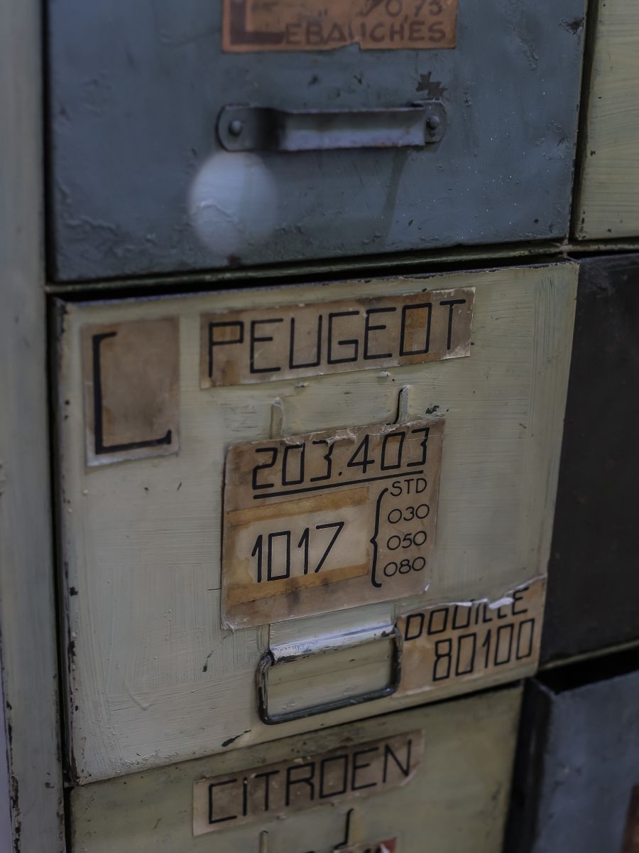 enfilade industrielle 12 compartiments atelier militaire – Image 4