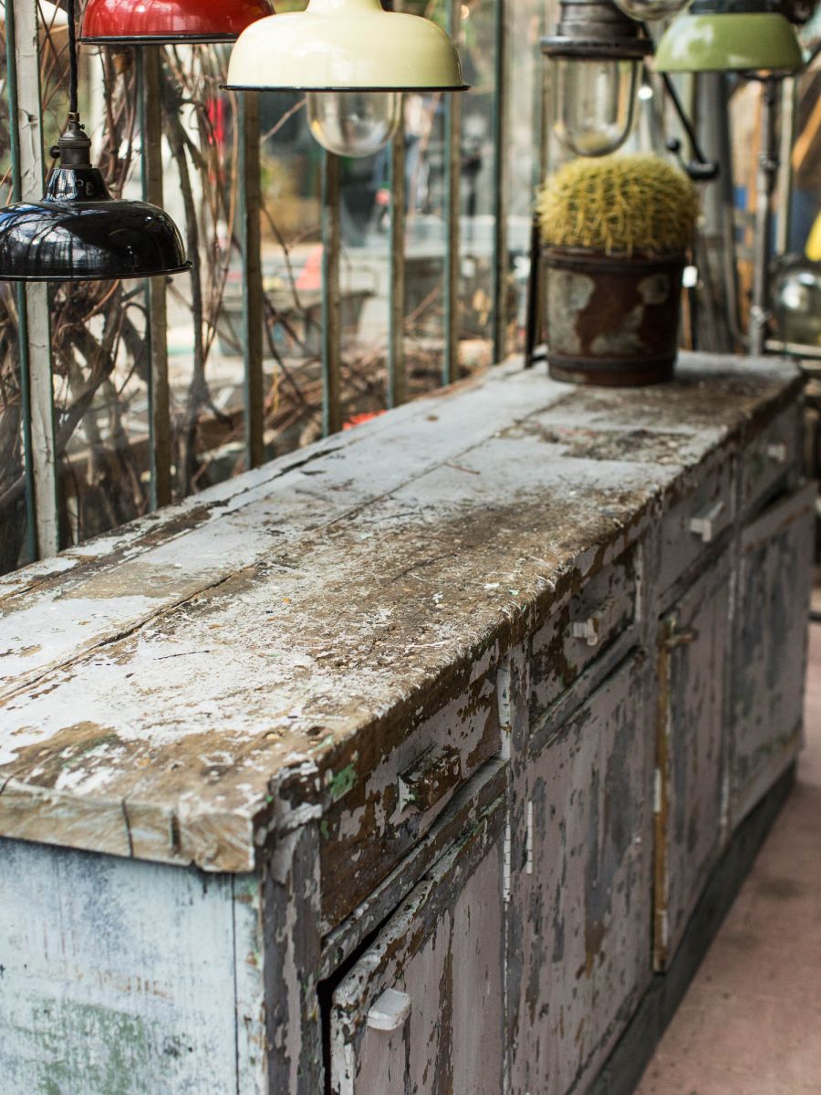 tres grand etabli de mecanique industriel poste de travail dans son jus – Image 13