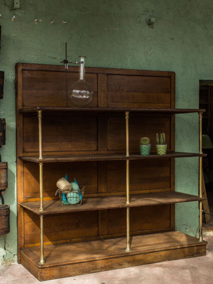 grande etagere de boutique galeries Lafayette – Image 2