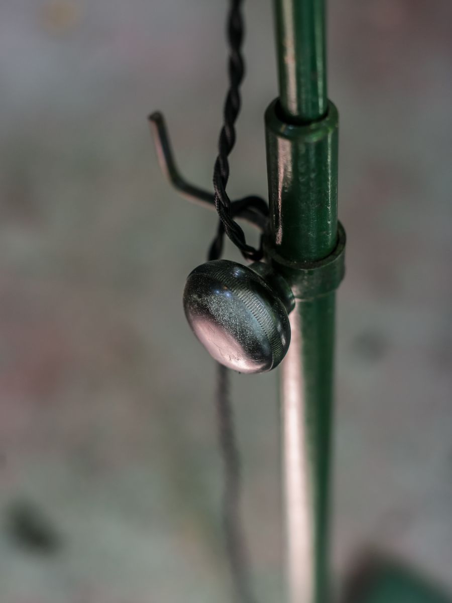 Lampe atelier R.g Levallois modele garagiste patine d'origine – Image 4