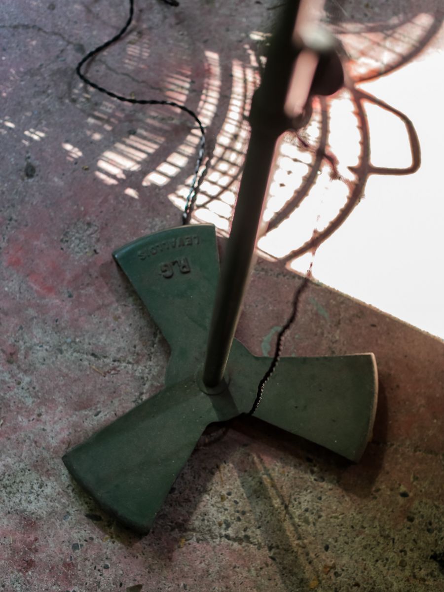 Lampe atelier R.g Levallois modele garagiste patine d'origine – Image 9