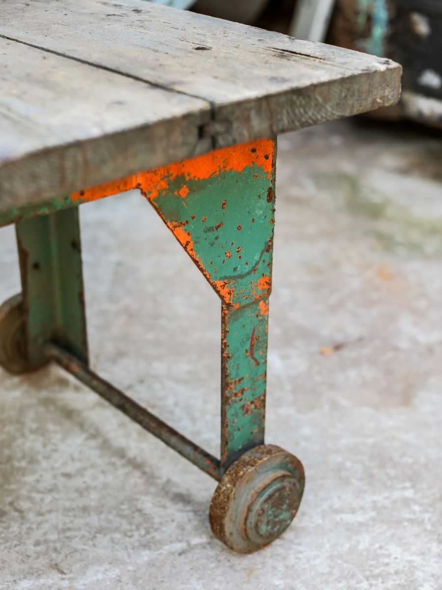 Table basse metal et bois industrielle – Image 5