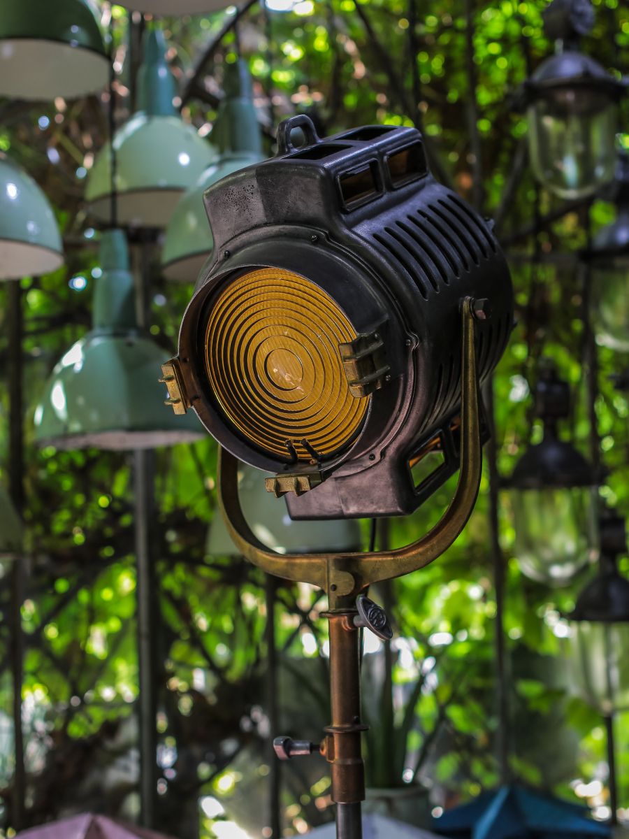 grand projecteur cinema MOLE RICHARDSON studio PINWOOD – Image 6