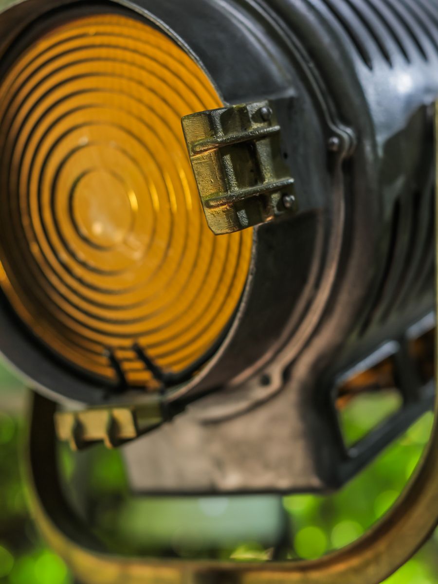 grand projecteur cinema MOLE RICHARDSON studio PINWOOD – Image 10