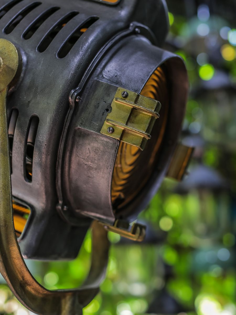 grand projecteur cinema MOLE RICHARDSON studio PINWOOD – Image 12