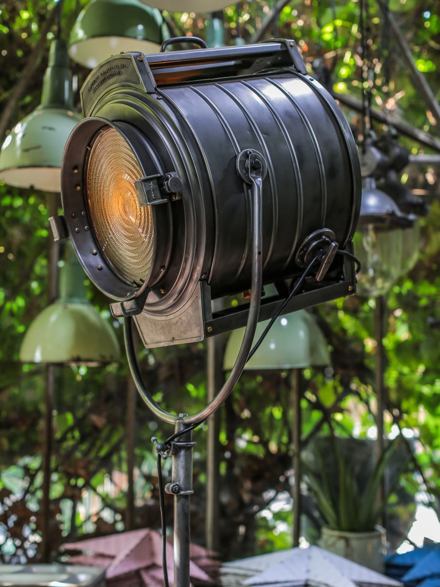 projecteur cinema MCALISTER des studios Hollywood Californie pied tripod – Image 9