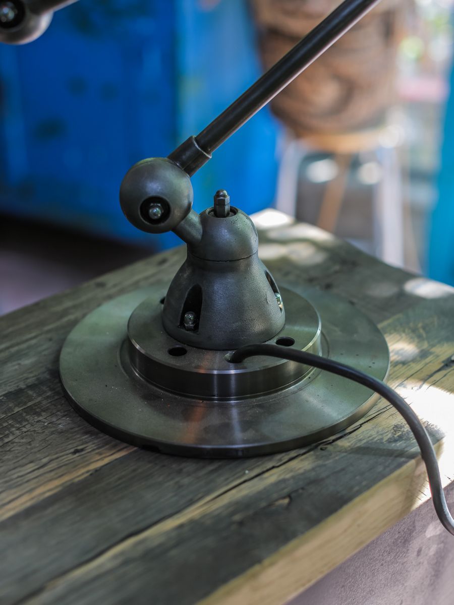 Lampe d atelier industrielle Jielde 5 bras polie graphite – Image 5