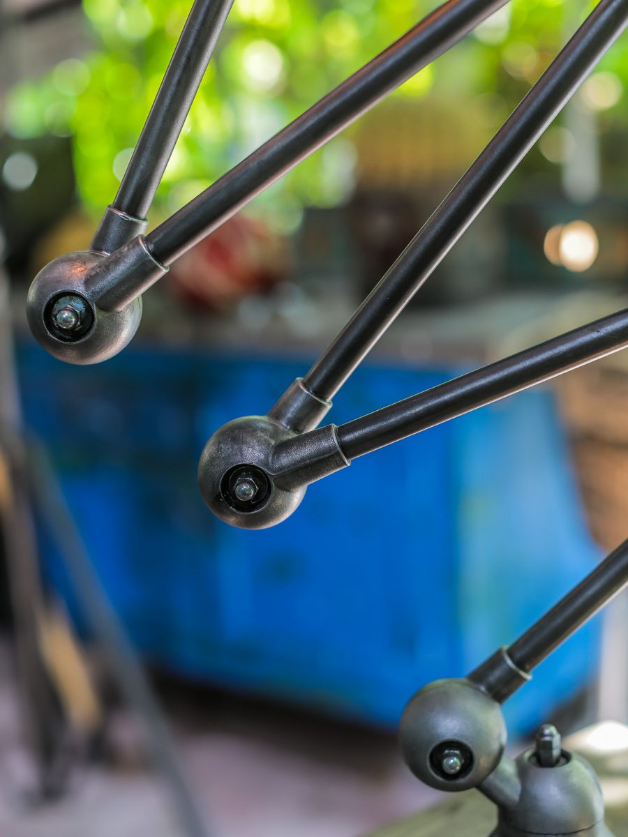 Lampe d atelier industrielle Jielde 5 bras polie graphite – Image 8