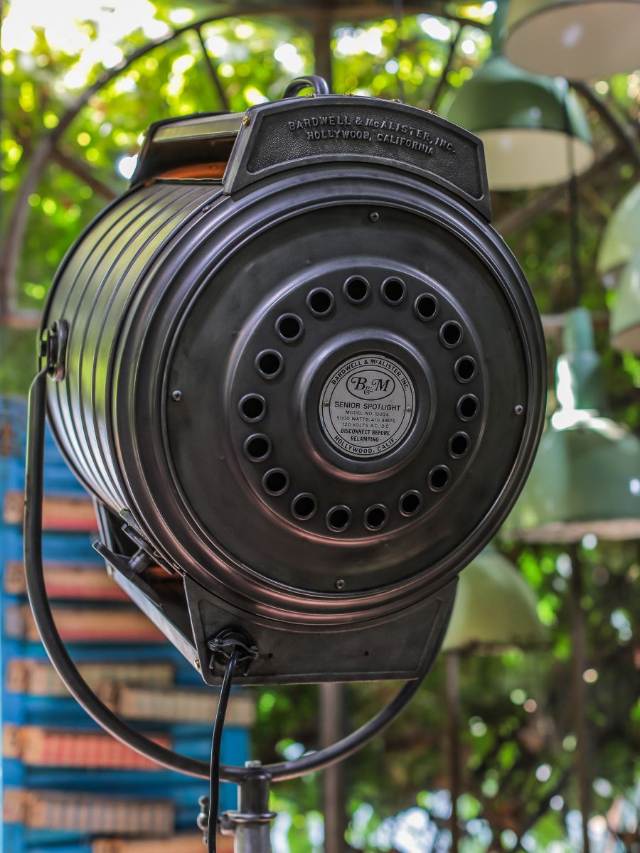 projecteur cinema MCALISTER des studios Hollywood Californie pied tripod – Image 16