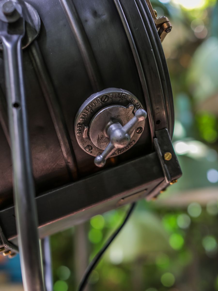 projecteur cinema MCALISTER des studios Hollywood Californie pied tripod – Image 11