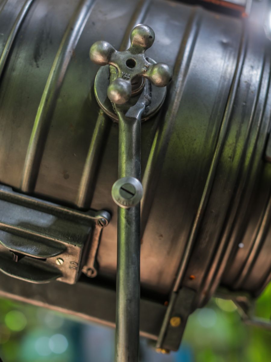 projecteur cinema MCALISTER des studios Hollywood Californie pied tripod – Image 13