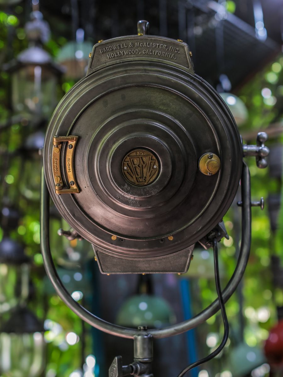 projecteur cinema MCALISTER des studios Hollywood Californie pied tripod – Image 14