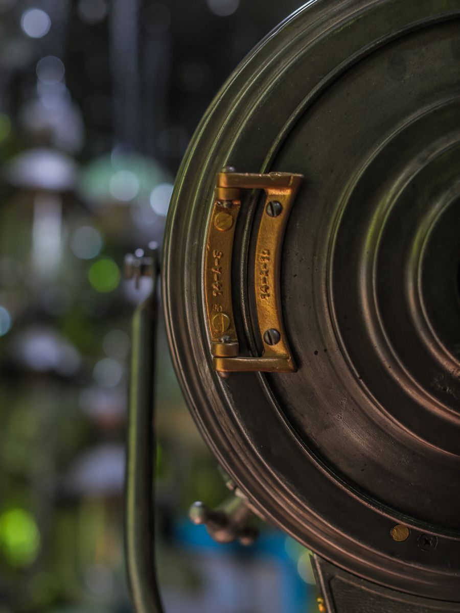 projecteur cinema MCALISTER des studios Hollywood Californie pied tripod – Image 15