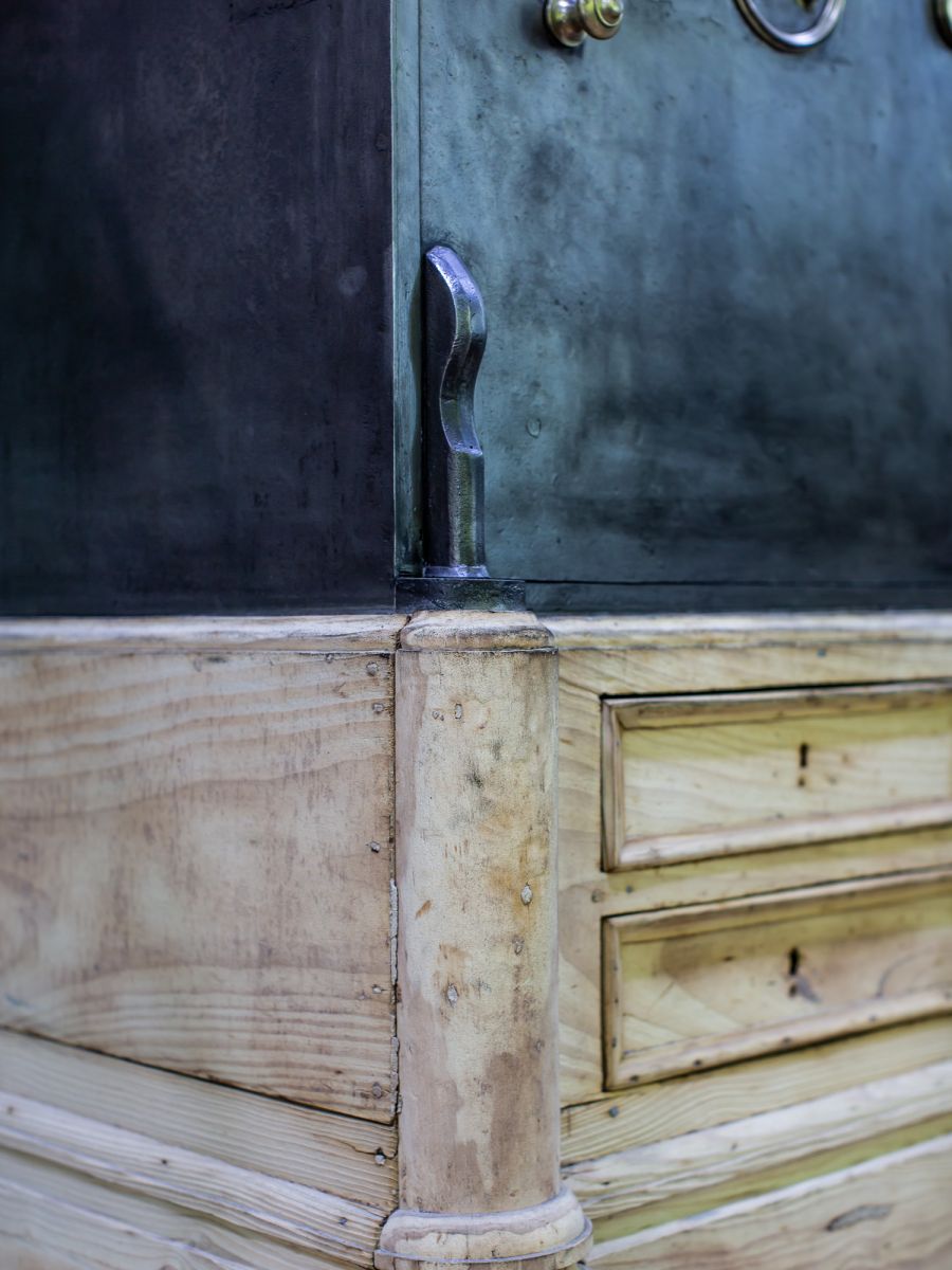 ancien grand coffre fort industriel annees 30 – Image 6