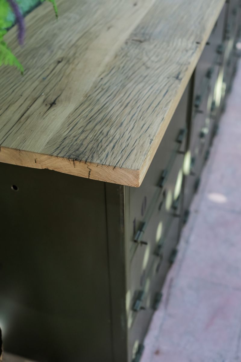 enfilade industrielle 12 compartiments atelier militaire plateau vieux chene massif – Image 9