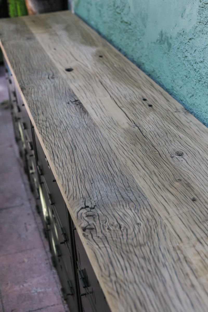 enfilade industrielle 12 compartiments atelier militaire plateau vieux chene massif – Image 11