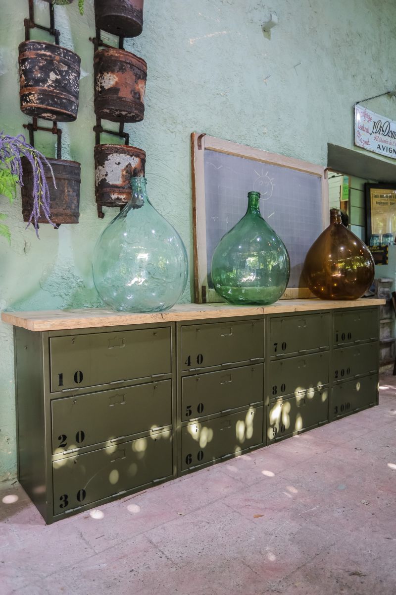 enfilade industrielle 12 compartiments atelier militaire plateau vieux chene massif – Image 3