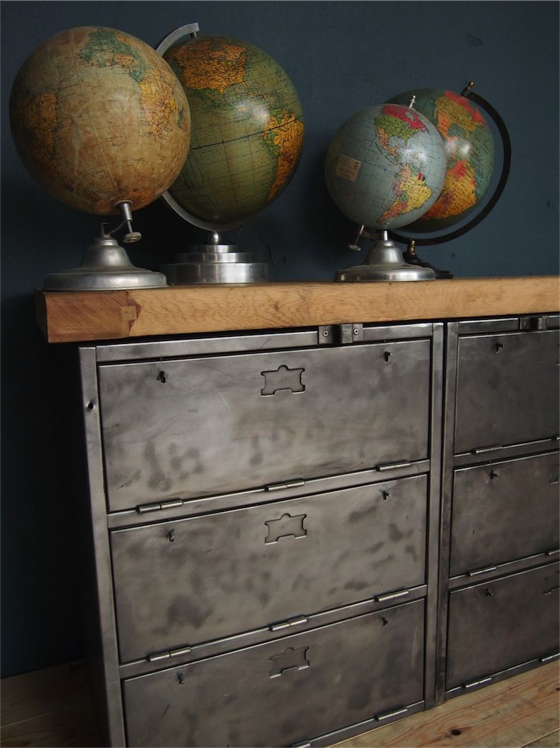 enfilade industrielle 9 compartiments atelier militaire plateau vieux chene massif – Image 8