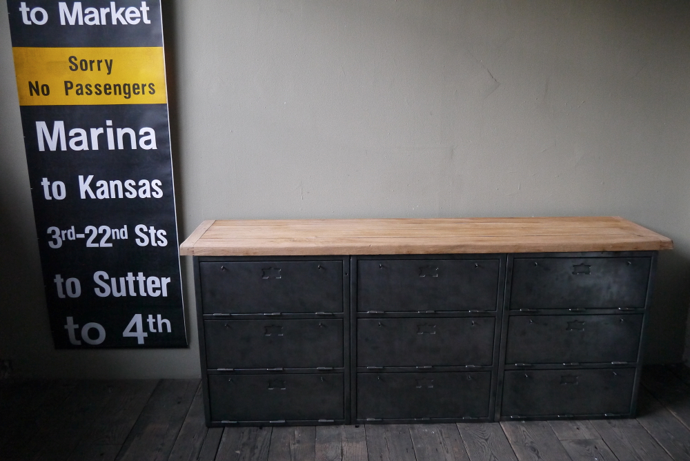 enfilade industrielle 9 compartiments atelier militaire plateau vieux chene massif – Image 10