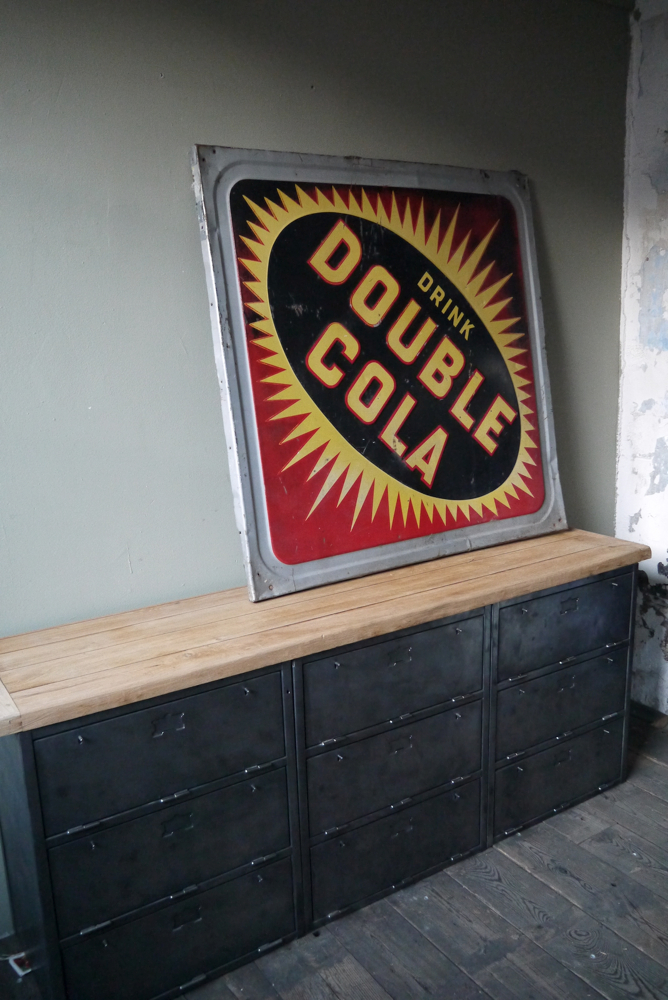 enfilade industrielle 9 compartiments atelier militaire plateau vieux chene massif – Image 3