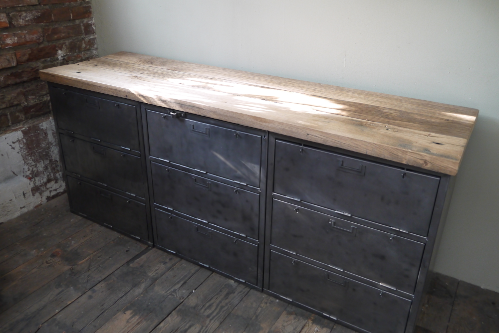 enfilade industrielle 9 compartiments atelier militaire plateau vieux chene massif – Image 2