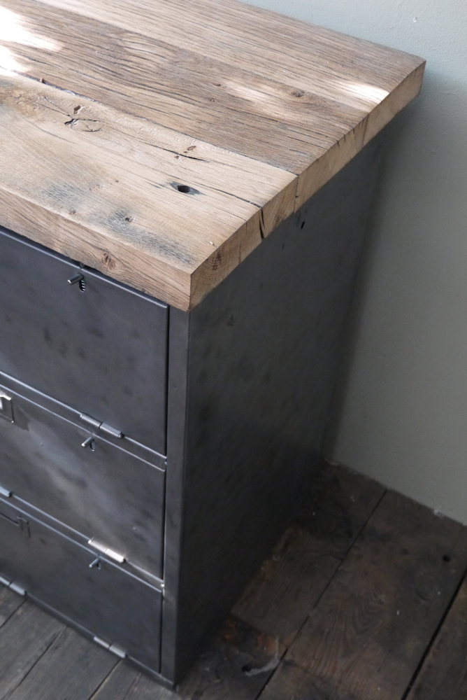 enfilade industrielle 9 compartiments atelier militaire plateau vieux chene massif – Image 10