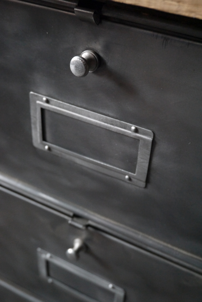 ancien meuble enfilade 20 casiers industriel a clapet roneo 1950 plateau chene massif – Image 7