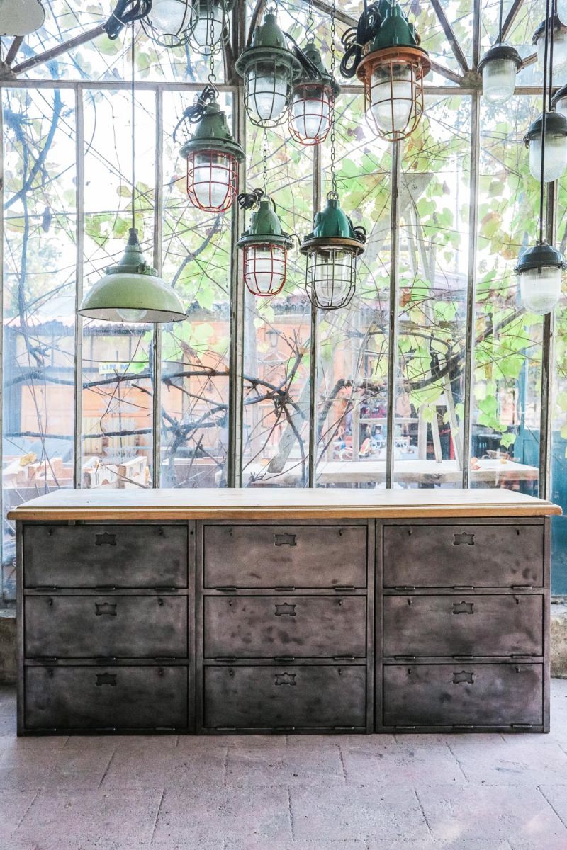 enfilade industrielle 9 compartiments atelier militaire plateau vieux chene massif – Image 4