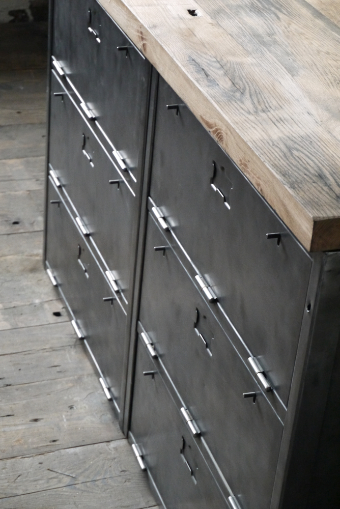 enfilade industrielle 6 compartiments atelier militaire plateau vieux chene massif – Image 4