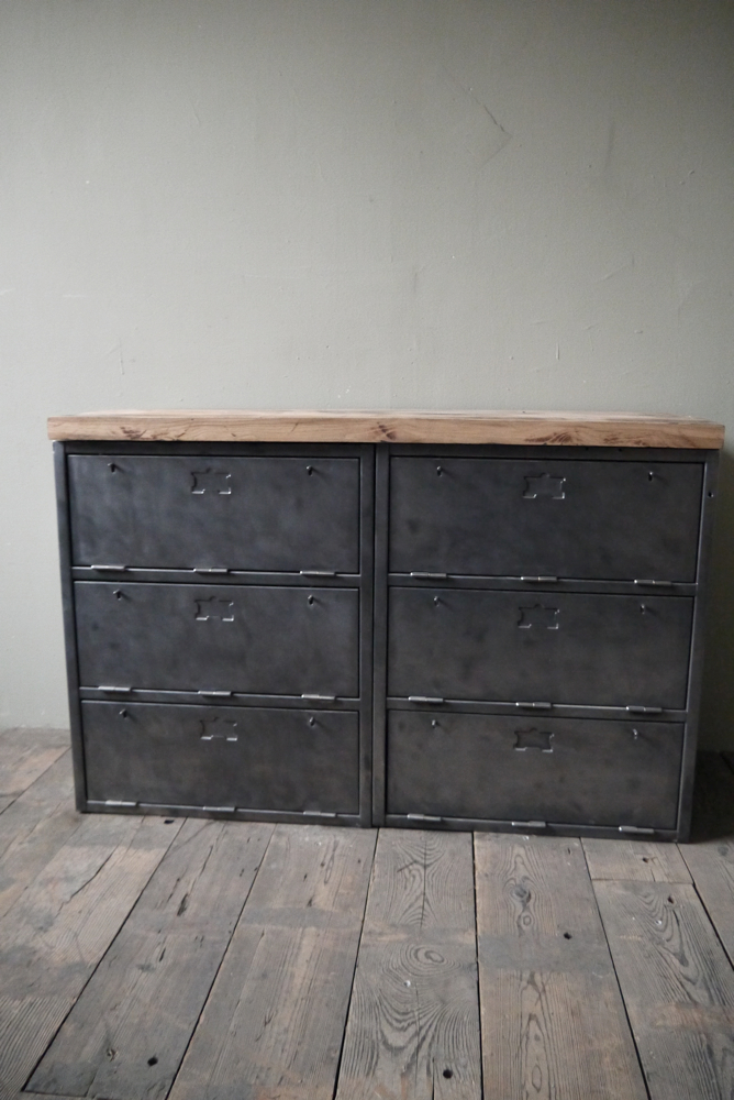 enfilade industrielle 6 compartiments atelier militaire plateau vieux chene massif – Image 6