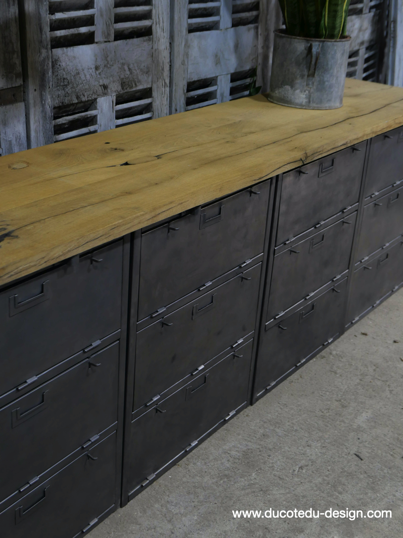 enfilade industrielle 12 compartiments atelier militaire plateau vieux chene massif – Image 4