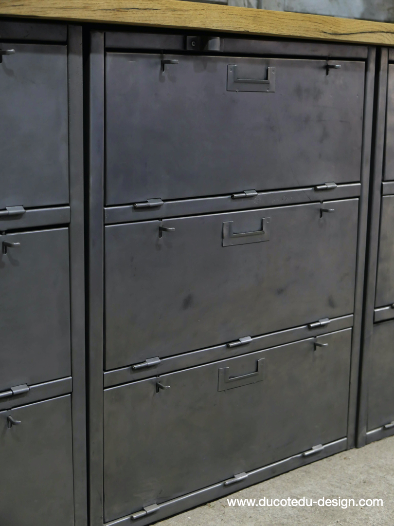 enfilade industrielle 12 compartiments atelier militaire plateau vieux chene massif – Image 10