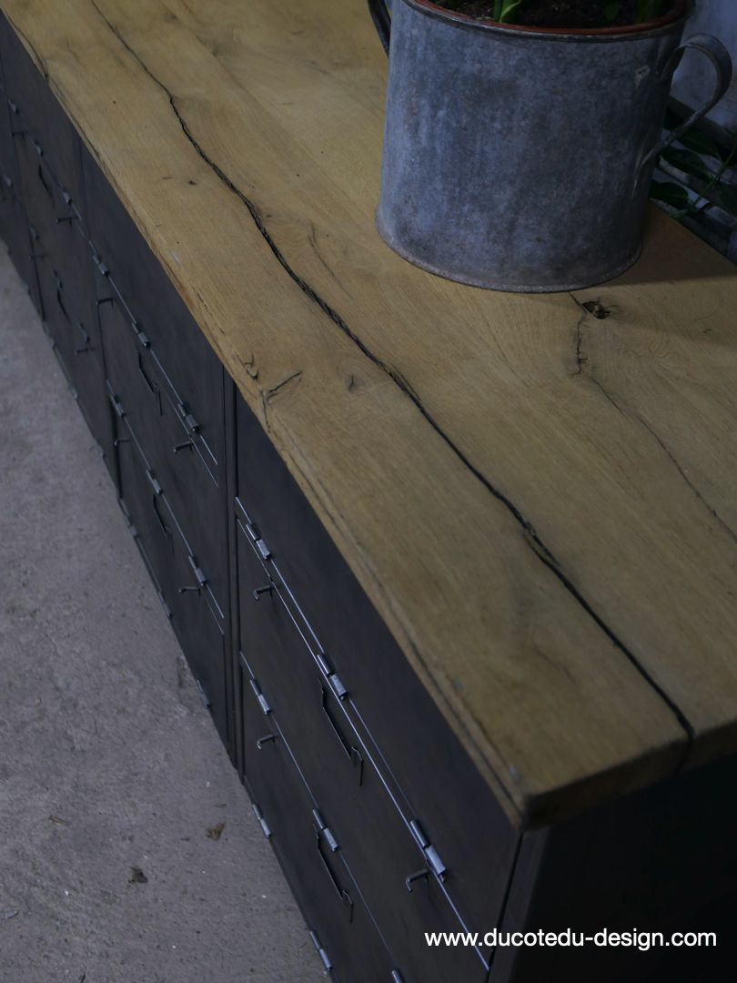 enfilade industrielle 12 compartiments atelier militaire plateau vieux chene massif – Image 14