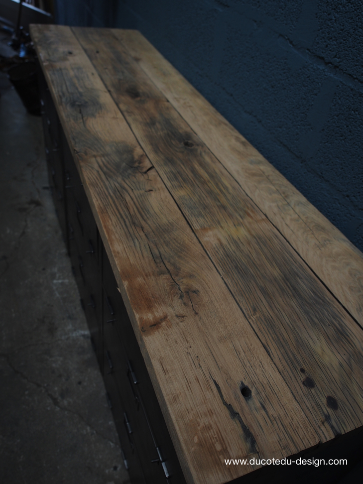 enfilade industrielle 9 compartiments atelier militaire plateau vieux chene massif – Image 14